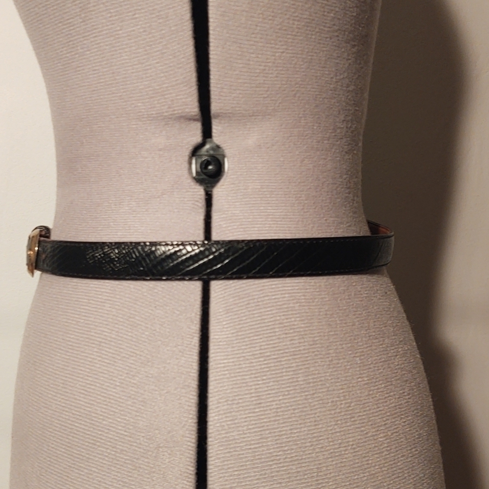 Thin Black Snakeskin Genuine Leather Upper Belt with Silver Buckle Sz M - Picture 2 of 7